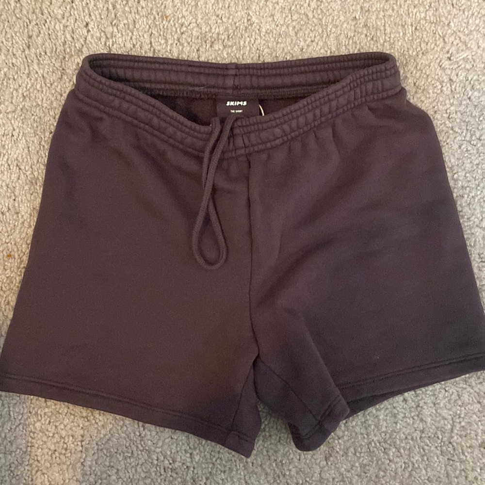 Skims Midnight Outdoeo Fleece Short